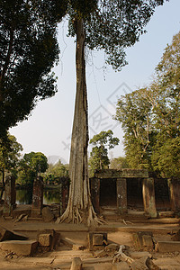柬埔寨KohKerPrasatThom石头遗址图片
