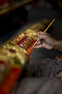 寺庙使用的手工绘画雕刻装饰图片