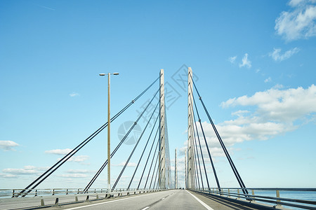 从瑞典卡尔马看俄勒孙大桥高清图片