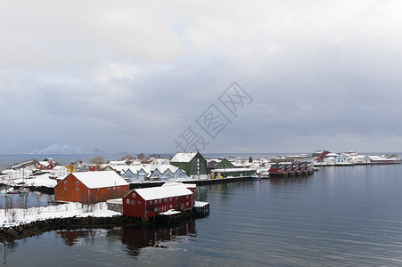 挪威罗弗敦群岛斯沃尔瓦尔海滨别墅图片