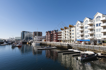 挪威罗弗敦群岛斯沃尔瓦尔海滨公寓图片