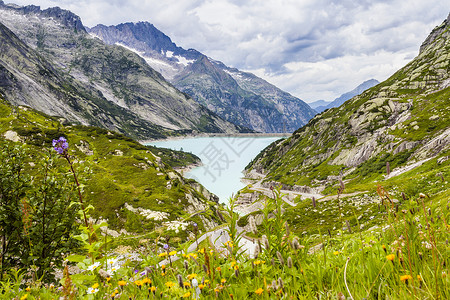 瑞士莱湖格林塞尔山过道图片