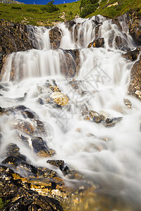 落岩瀑布阿尔拉山口瑞士格劳本登图片