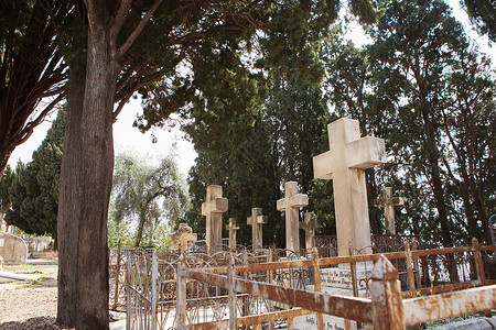 法国门顿的墓地背景图片