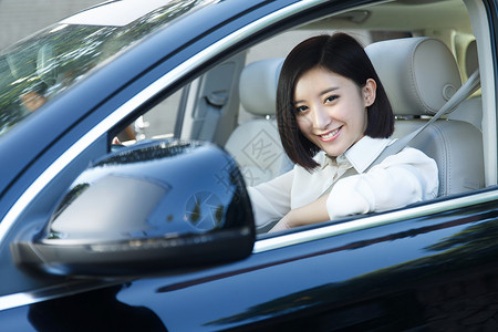 幸福驾车游白领青年女人开车女性高清图片素材