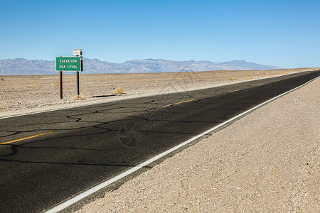 国家地理标志产品沙丘留白汽车广告背景图背景