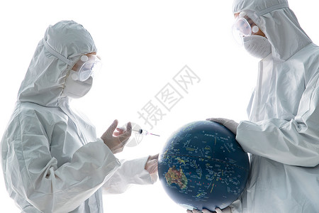 地球合作素材专家防护医生拿着注射器和地球背景