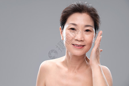 女特质自信亚洲人漂亮的中年女人妆面优美高清图片素材