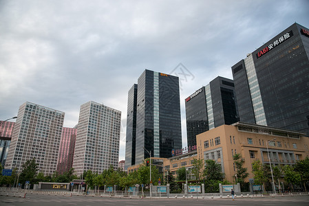 城市CBD的摩天大楼景象高清图片