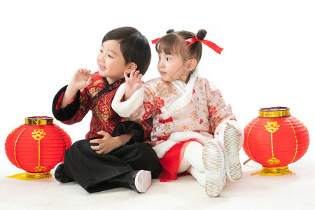 亚洲祝福快乐两个小朋友庆祝新年图片