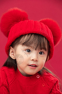 元素东亚不看镜头穿红衣戴红帽的可爱小女孩传统节日高清图片素材