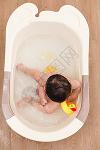 预期亚洲享乐宝宝洗澡图片
