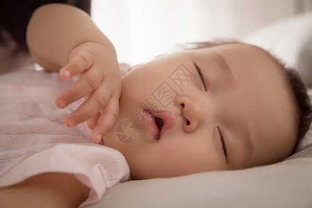 摄影放松无忧无虑宝宝睡觉图片
