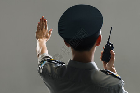 无线的男的无线电话机制服拒绝青年男保安背景
