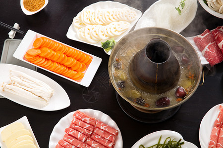 美味的老北京涮羊肉火锅团圆饭高清图片素材