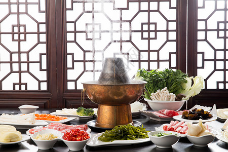 老北京美味羊肉火锅和食材新鲜高清图片素材