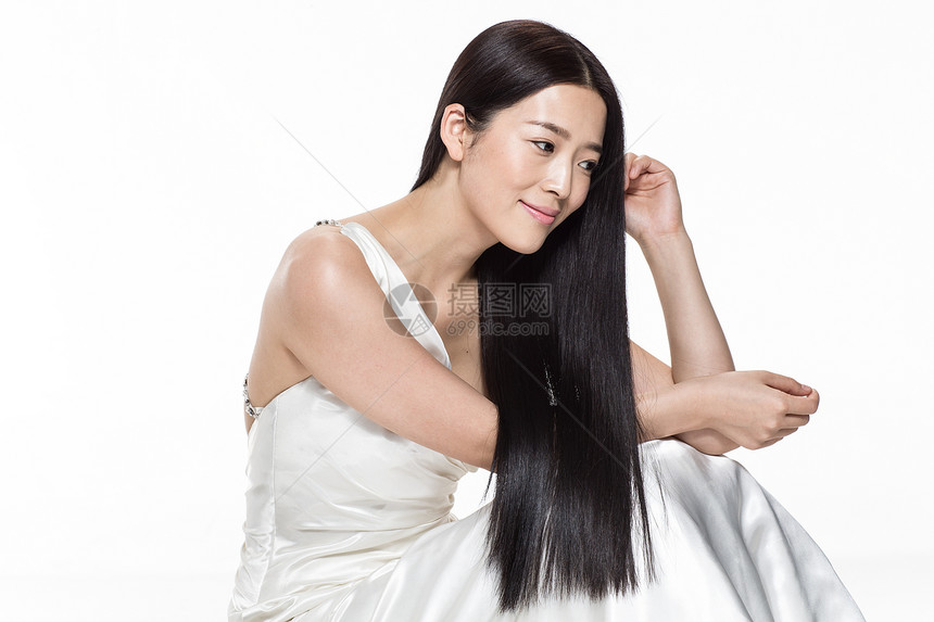 清新身体关注亚洲有着柔顺的长发的美女图片