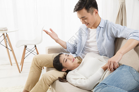 家庭生活夫妇亚洲人浪漫情侣图片