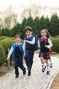 男孩上学路上友谊摄影女生快乐的小学生背景