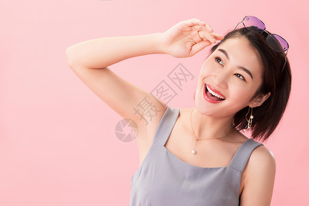 自信东亚青年文化青年女人图片
