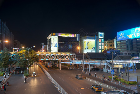 城市现代化汽车北京商业街夜景繁荣高清图片素材