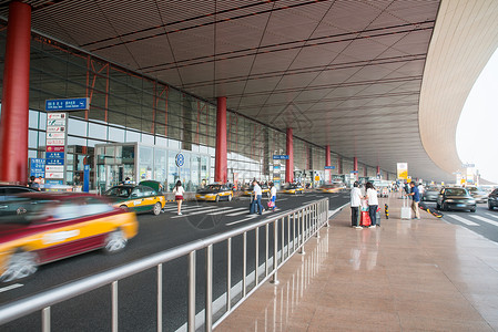 服务现代地面首都机场T3航站楼图片