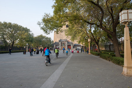 城市首都旅游目的地北京钟鼓楼街道高清图片素材