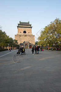 垂直构图钟楼日光北京钟鼓楼都市风光高清图片素材