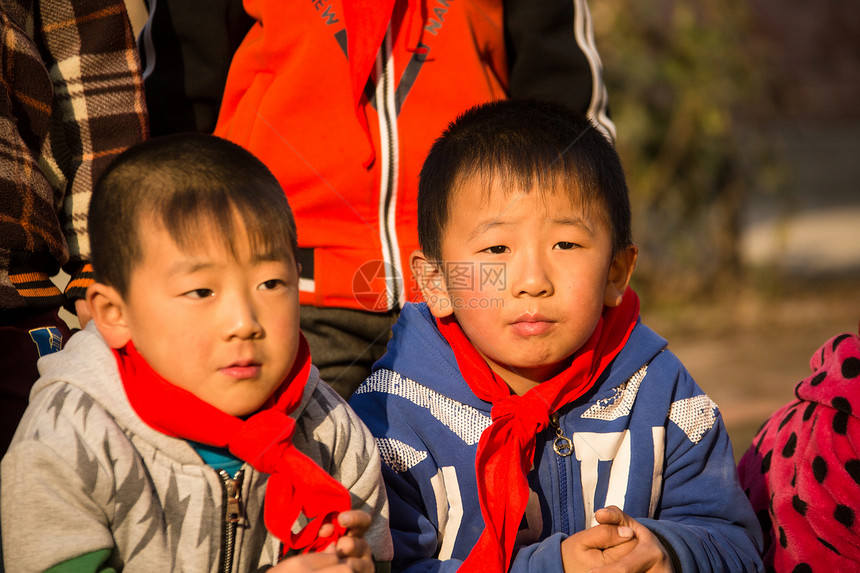 儿童梦想信心乡村小学生在学校图片