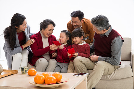 孙女夫妇休闲装幸福家庭过新年东方人高清图片素材
