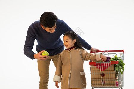 食品衣服素材父亲和女儿购物背景