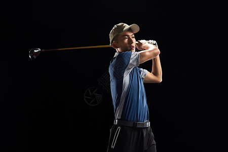 高举手臂健康练习高尔夫球运动员图片