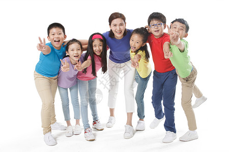 连接微笑的面部表情小学生和女老师在一起亚洲人高清图片素材