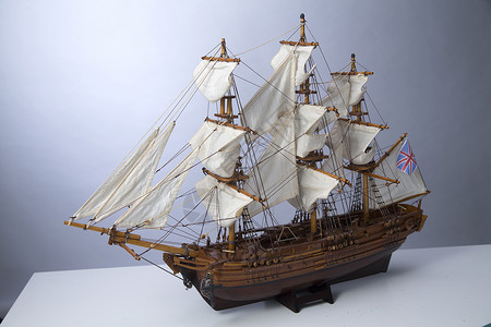 帆船模型小轮船素材高清图片