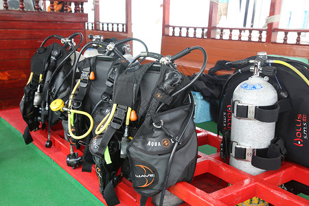 马尔代夫里面航行度假海洋潜水装备背景