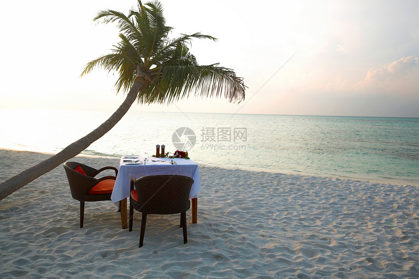 度假海滩辽阔马尔代夫海景风光图片