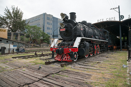 黑色火车头户外博物馆彩色图片北京798艺术区背景