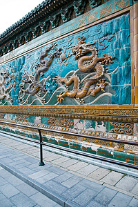 龙年文化主题传统文化艺术主题北海公园九龙壁背景