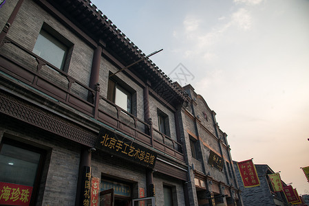 大城市东亚古典风格北京前门大街商店高清图片素材