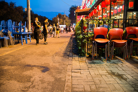 旅游发展主题北京街市夜景背景图片
