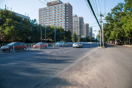 路繁荣水平构图北京三里屯街景图片