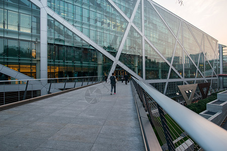 建筑特色户外人造建筑北京侨福芳草地大厦图片