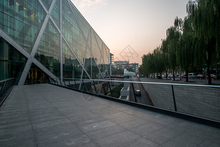 建筑当地著名景点城市北京侨福芳草地大厦图片