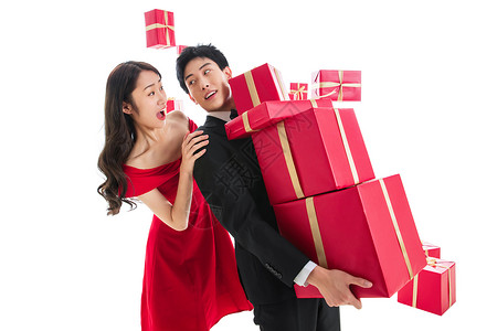 传统节日青年女人礼物快乐的青年伴侣抱着礼品盒图片