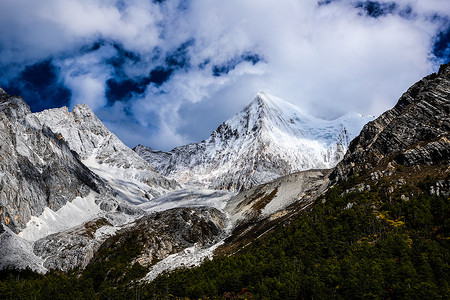 勇立潮头稻城亚丁风5A景区背景