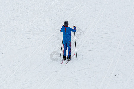 冬季滑雪运动背景图片