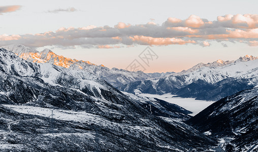 高山雪景贡嘎雪山冬日风光背景