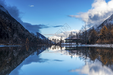 冬季毕棚沟雪景日落时分背景图片