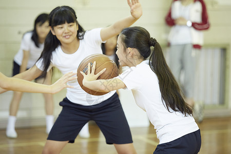 运动中的学生高中女生高清图片素材