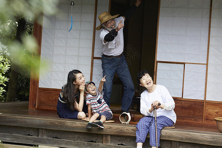 乡村家庭生活图片